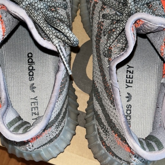 adidas men’s Yeezy Boost 350 V2 Beluga reflective Youth or men’s Size 6 - Picture 11 of 16
